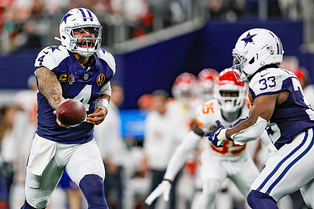 2025 Week 14 QB Fantasy Rankings: Sleepers, Streamers, Busts