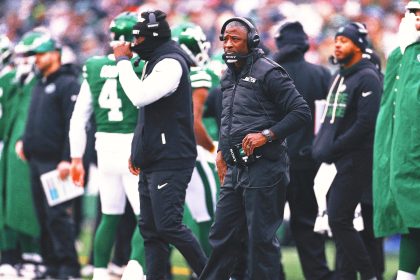 Jay Glazer: Jets HC Aaron Glenn 'Safe,' Not on Hot Seat After Rough First Season