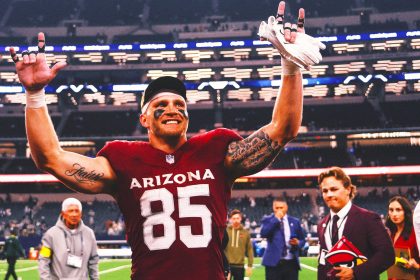 Trey McBride Sets NFL Single-Season Record for Most Receptions by a Tight End