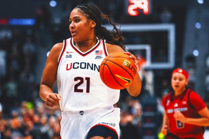 2025 Women's Wooden Award Odds: Heavy Favorite Sarah Strong Surges