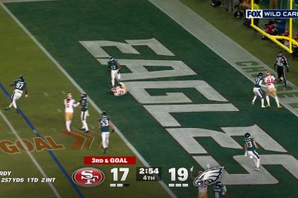 Brock Purdy finds Christian McCaffrey for four-yard TD, giving 49ers lead over Eagles | NFL Highlights