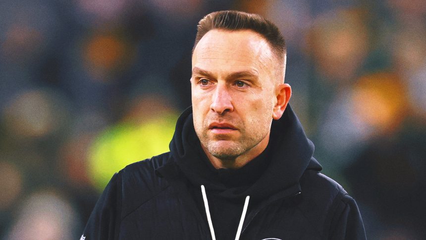 Dolphins Reportedly Set To Hire Packers DC Jeff Hafley as Next Head Coach