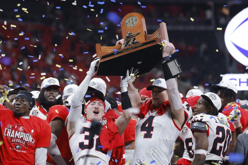 DraftKings Promo Code: Bet $5, Get $200 on the New Year's Six Bowl Games