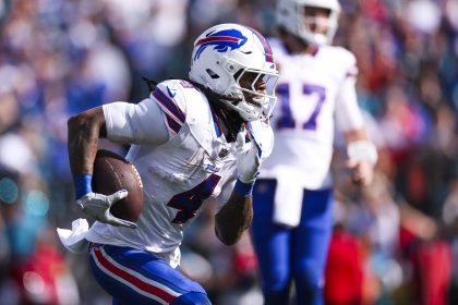 DraftKings Sportsbook: How to Bet on the NFL Divisional Round and Score $300 in Bonus Bets