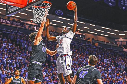 No. 19 Kansas Finishes on 27-7 Run To Beat Kansas State, 86-62