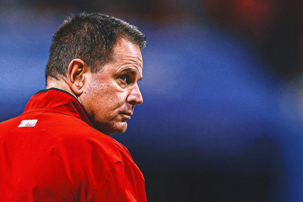 Steelers' Next Head Coach Odds: Rams' DC Favored; Curt Cignetti in the Running