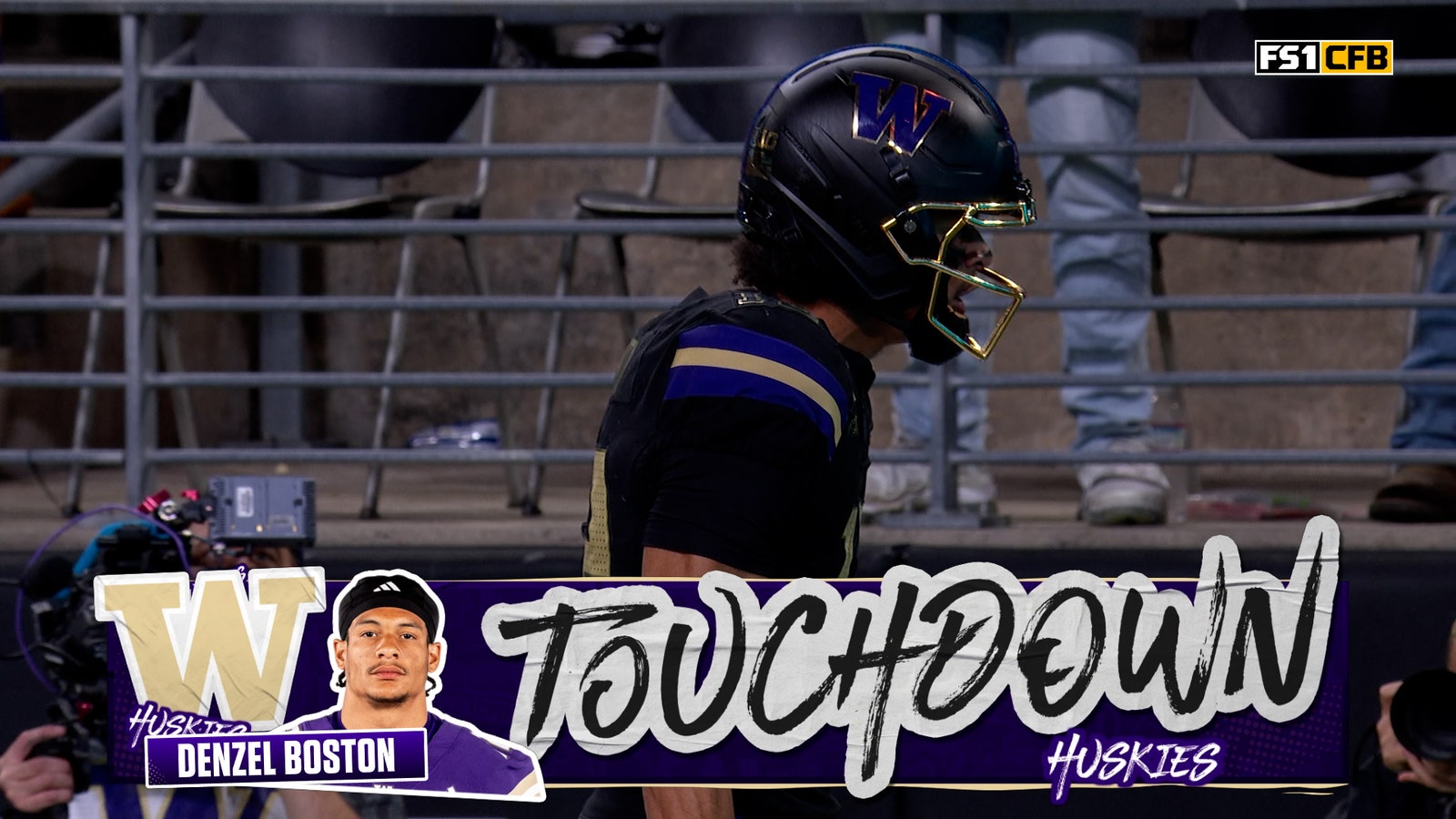 Demond Williams Jr. finds Denzel Boston for a 23-yard TD