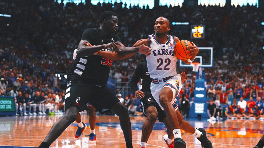 Cincinnati Hands No. 8 Kansas 1st Home Loss to Unranked Team This Season