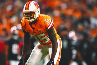 Lions NFL Free Agency Predictions: 2 Moves to Help Detroit Get Back to Playoffs