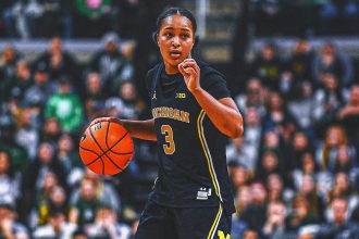No. 9 Michigan Women Beat Rival No. 13 Michigan State in Overtime, 94-91