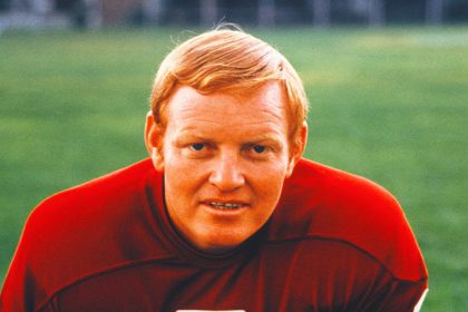 Washington Football Legend, Hall of Fame QB Sonny Jurgensen Dies at 91