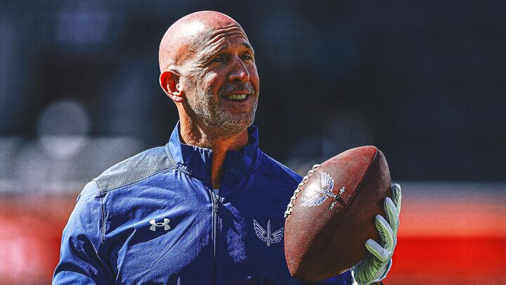 Battlehawks HC Ricky Proehl: UFL Is 'on the Cutting Edge of Changing the Game'