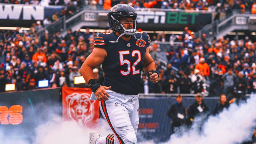 Bears Pro Bowl Center Drew Dalman, 27, Reportedly Set to Retire After 5 Seasons