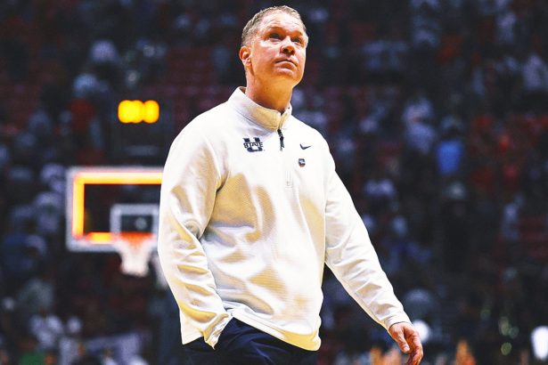 Jerrod Calhoun Returns To Cincinnati After Being Named Bearcats' Head Coach