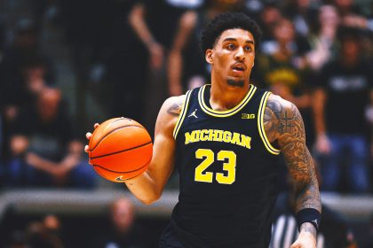Midwest Region's Top-Seeded Michigan Rolls to 95-72 Win Over Saint Louis