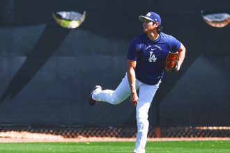 Shohei Ohtani Pitches Over 4 Innings in Spring Training Game Against Giants