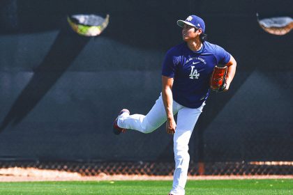 Shohei Ohtani Pitches Over 4 Innings in Spring Training Game Against Giants