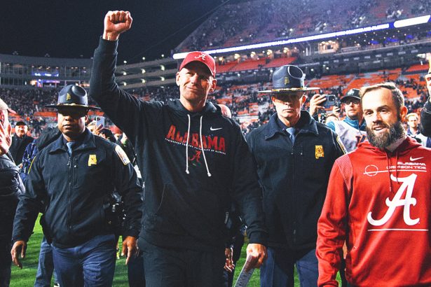 College Football Offseason Buzz: Alabama Extends Coach Kalen DeBoer