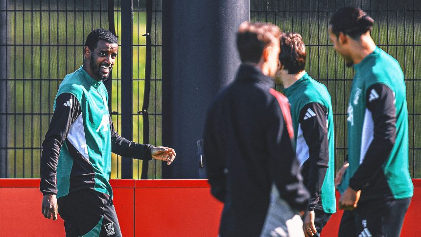 Good Week For Sweden: Star Striker Isak To Return Following World Cup Qualification