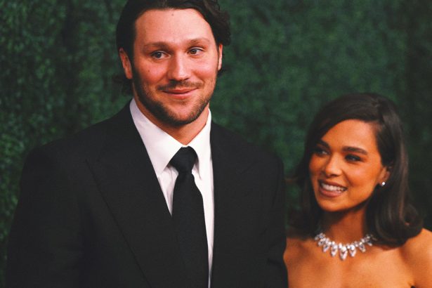 Hailee Steinfeld Announces That She and Bills QB Josh Allen Have Welcomed a Baby