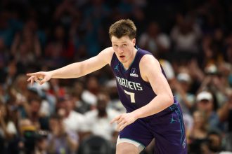 Kalshi Promo Code FOXSPORTS: Get a $10 Bonus for Lakers vs Mavericks and Rockets vs Warriors