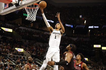 Kalshi Promo Code FOXSPORTS: Get a $10 Bonus When Trading $10 on Celtics vs Heat, Spurs vs Warriors