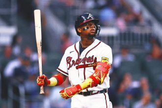 Atlanta Braves Ronald Acuña Jr. Exits Early with Left Hamstring Tightness