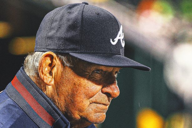 'One of the Greatest Leaders': How Bobby Cox Left a Lasting Impression on His Players