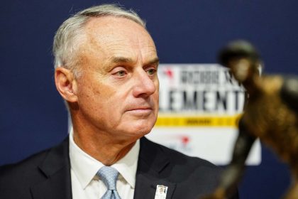 Manfred Warns Salary Cap Push Risks Triggering Another 1994-Style Work Stoppage
