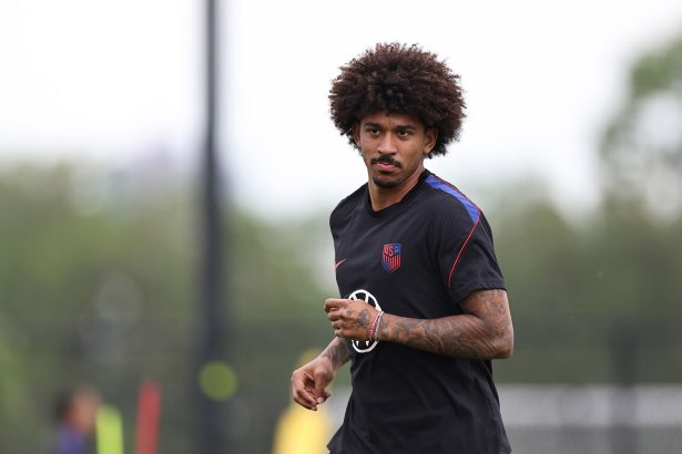 USA's Chris Richards Fully Participates In Practice Before World Cup Opener