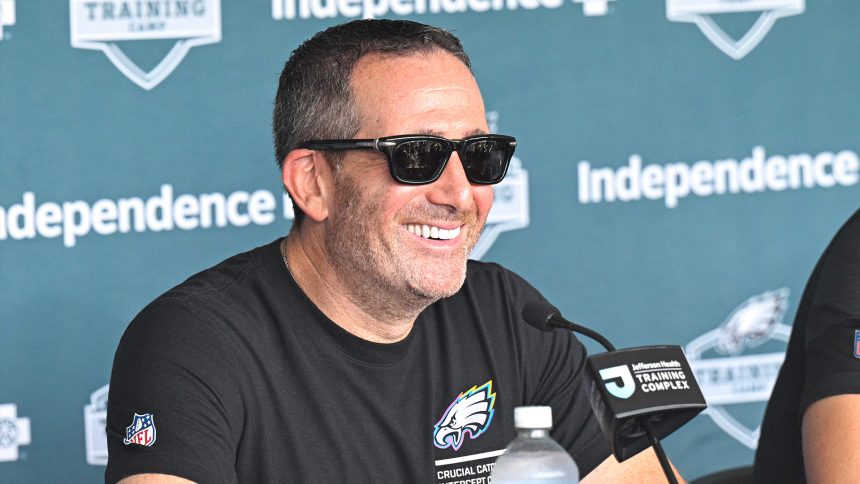 Eagles GM Howie Roseman Says LeBron James Has Open Invite To Practice