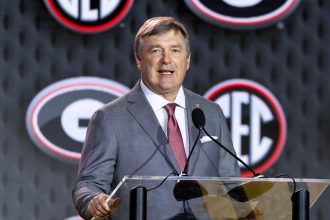 Georgia's Kirby Smart Focused On What Wins Games, Not CFB's Off-Field Debates