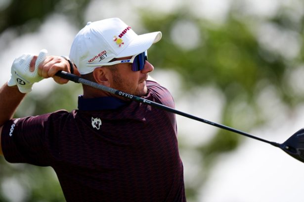 Lucas Herbert Breaks Course Record With 11-Under Round 1 At LIV Golf UK