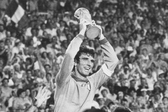 Who Are The Oldest Players To Win A World Cup?