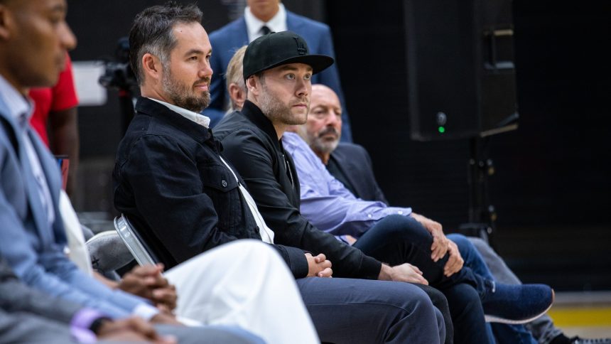 Former Lakers Owners Joey and Jesse Buss Join Padres Ownership Group