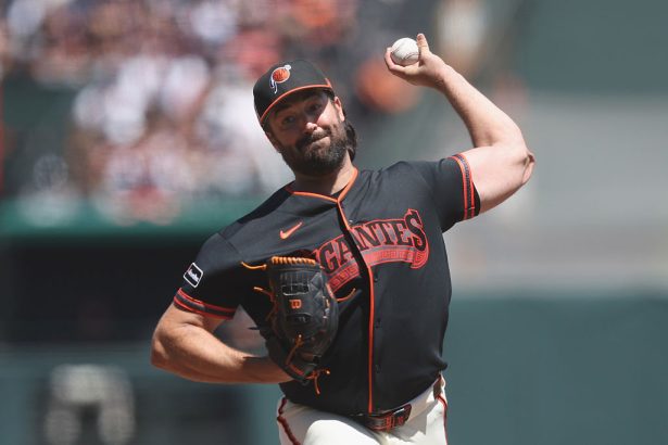 Padres Reportedly Acquire Robbie Ray From Giants